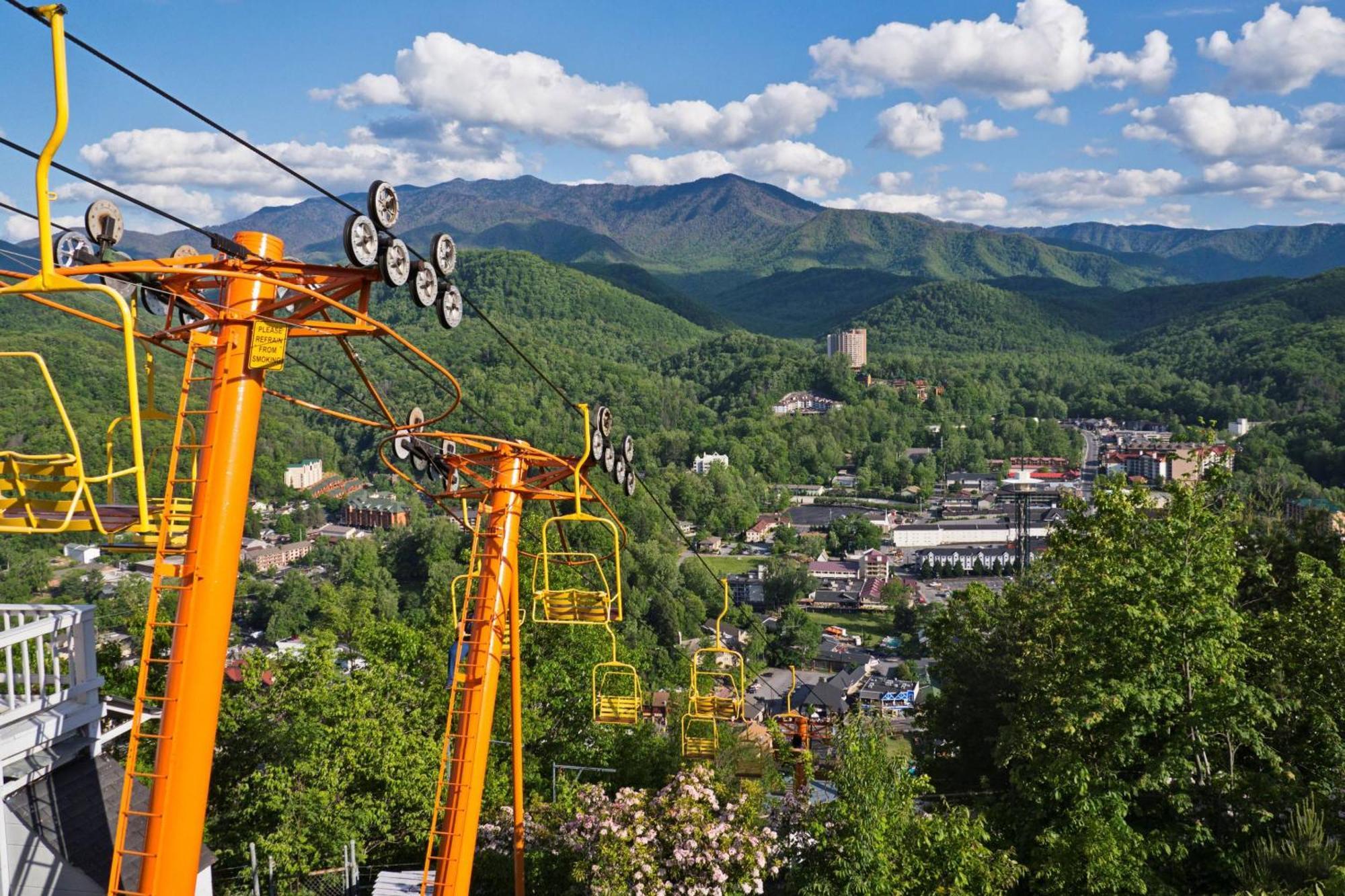 Hidden Hollow Pigeon Forge Exterior photo